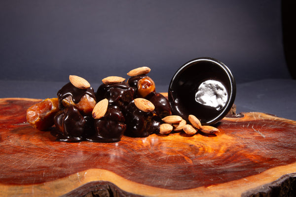 Almond Dates